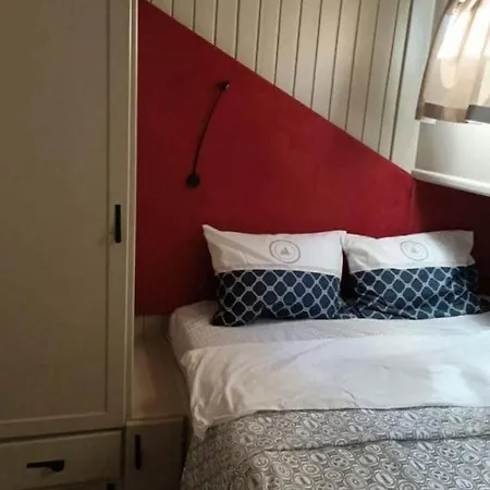 Arielle 1 - Lueks Tekne Úszó hotel *
